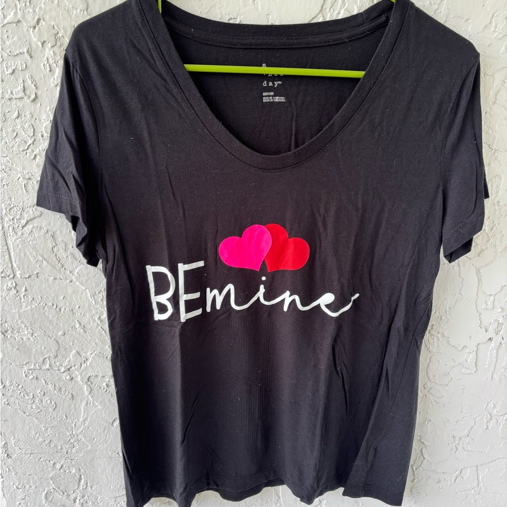 A New Day Black Graphic Relaxed Tee